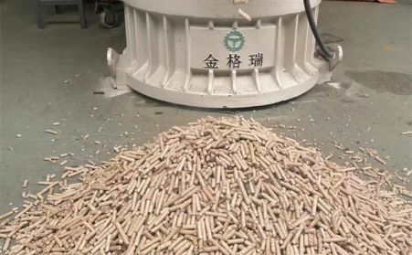 很多人还是不解为什么要使用生物质午夜福利WWW在线观看加工的颗粒燃料
